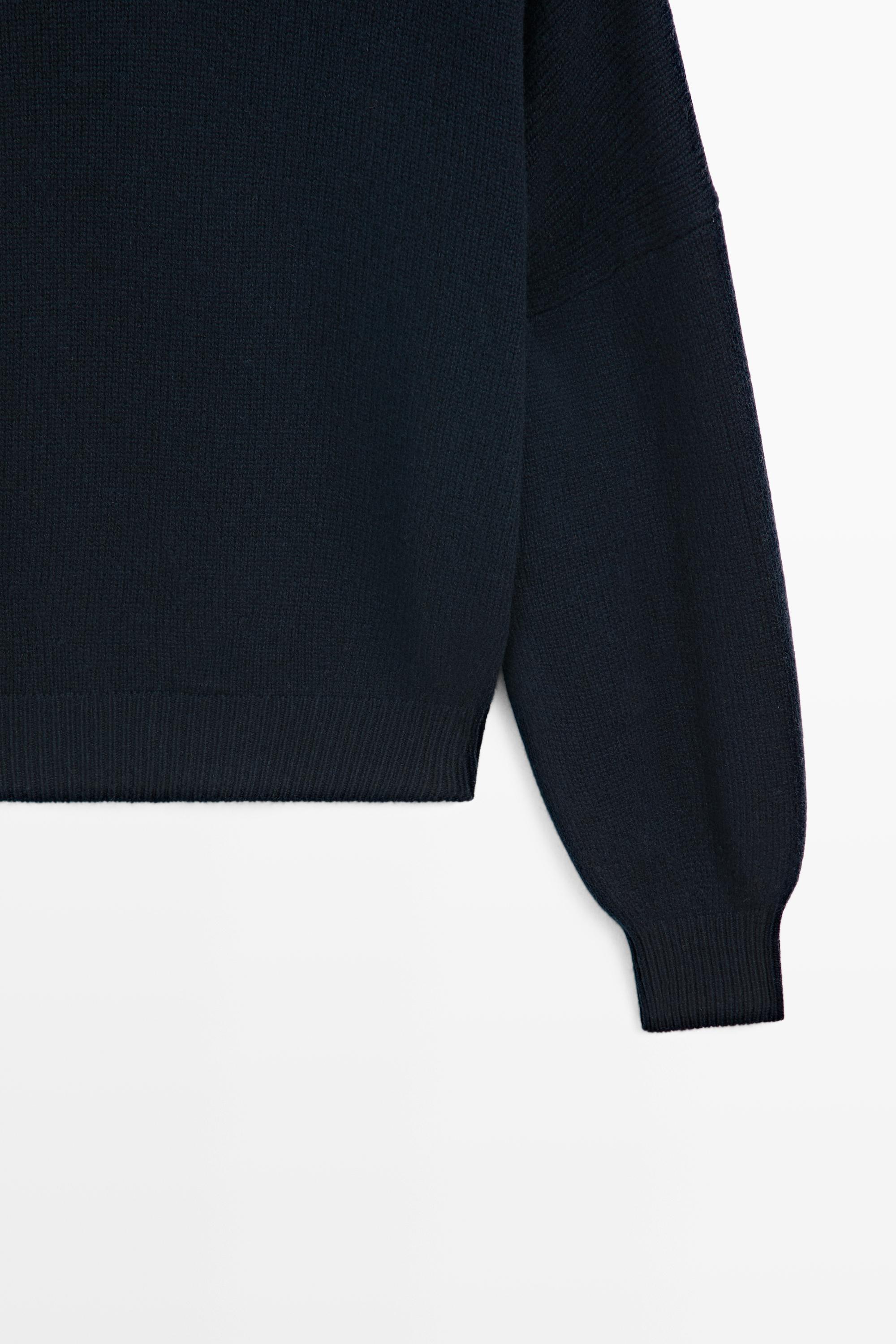 100% wool oversize knit sweater